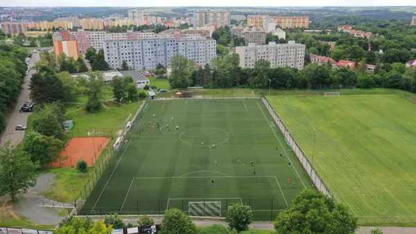 Kunstrasen Slovan Bohnice - SOCCATOURS